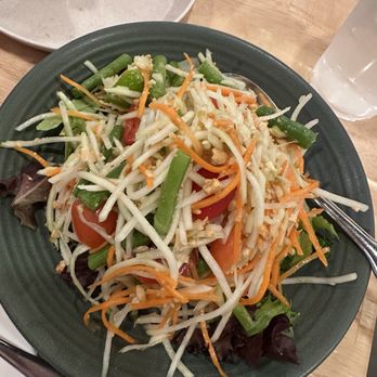 Ari's Thai Eatery - Papaya Salad | 03/30/26 - Thai Near Me - Azusa, California