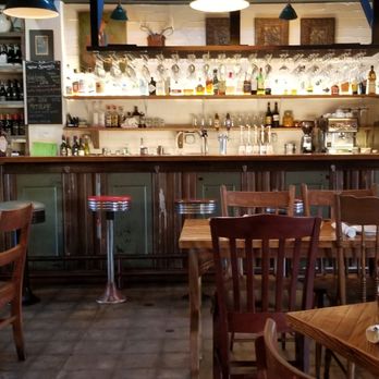 il vecchio - Bar area - Italian Near Me - Pacific Grove, California