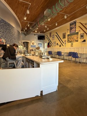 Mag's Local Yogurt by null