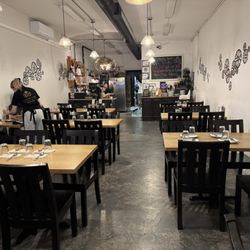 Bai Bua Thai Cuisine - Inside of restaurant~