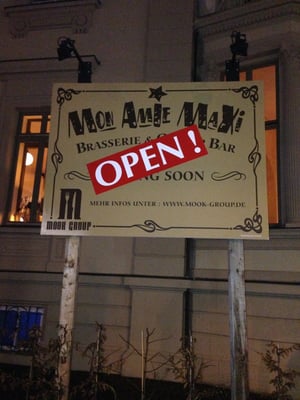 Mon Amie Maxi by null