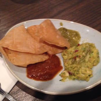1100 Social - Nachos - Bars Near Me - Philadelphia, Pennsylvania