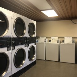 Tejas RV Park - Air-Conditioned Laundry room! Open 24/7