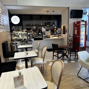 The Melbean Coffee Shop - Coffee & Tea Near Me - Hollywood, Florida