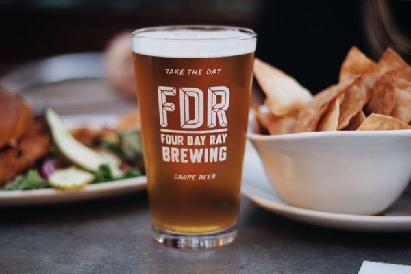 Four Day Ray Brewing by null