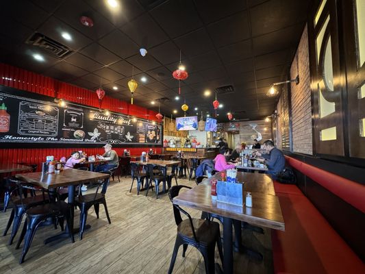 Hên Vietnamese Restaurant by null