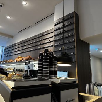 Ole & Steen - the interior of a coffee shop - Breakfast & Brunch Near Me - New York, New York Ole & Steen - the interior of a coffee shop - Breakfast & Brunch Near Me - New York, New York