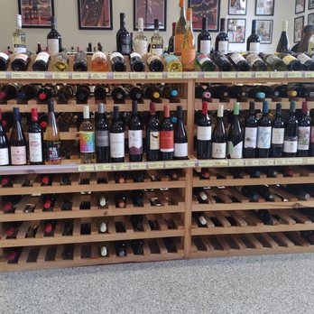 Market Wines Walnut Hills - First time here. Nice selection and great vibe - Beer, Wine & Spirits Near Me - Cincinnati, Ohio