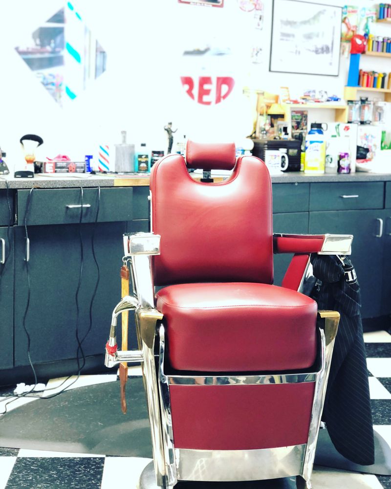 THAT 50’S Updated June 2024 16A Victoria Cres, Nanaimo, British Columbia