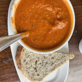 Luna Bakery Cafe - Cafes Near Me - Cleveland, Ohio