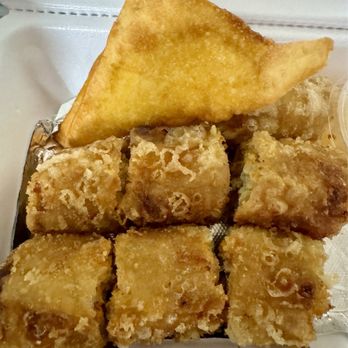Cam Ranh Bay - Order of pork egg rolls and one of the cheese wontons that was included as a choice with the lunch special. - Vietnamese Near Me - Eagan, Minnesota