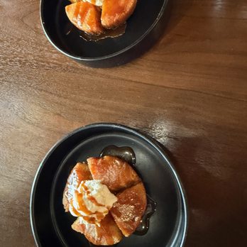 Spice by CMB - Rum Cake - Caribbean Near Me - Chicago, Illinois Spice by CMB - Rum Cake - Caribbean Near Me - Chicago, Illinois