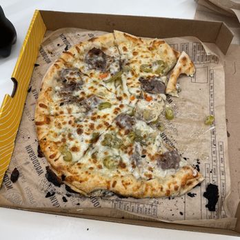 Woodgrain Pizzeria - Soggy. - Pizza Near Me - Chicago, Illinois
