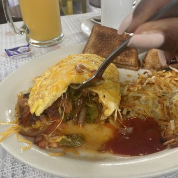 The Food Junction - Veggie omelette! - American Near Me - Sacramento, California The Food Junction - Veggie omelette! - American Near Me - Sacramento, California
