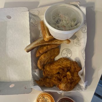 Slim Chickens - Southern Near Me - Dallas, Texas Slim Chickens - Southern Near Me - Dallas, Texas