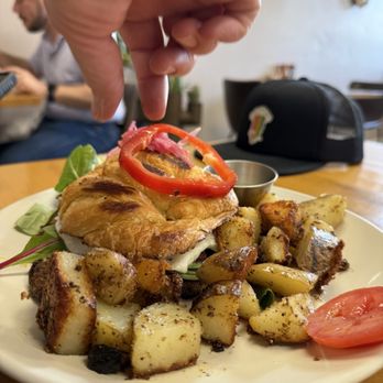 Brunch - Breakfast & Brunch Near Me - Paso Robles, California