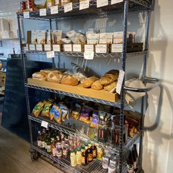 Grocery shelf