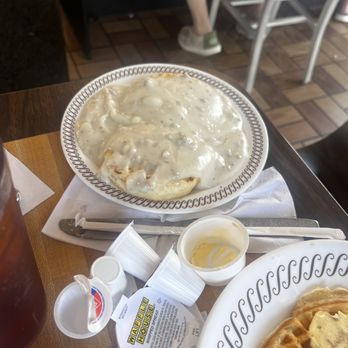 Waffle House - The biscuits and gravy were some of the best we ever had. - Diners Near Me - Sumter, South Carolina Waffle House - The biscuits and gravy were some of the best we ever had. - Diners Near Me - Sumter, South Carolina
