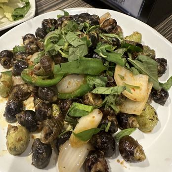Dong Que Restaurant - Snails - Vietnamese Near Me - San Jose, California