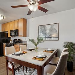 Vista Promenade Apartments