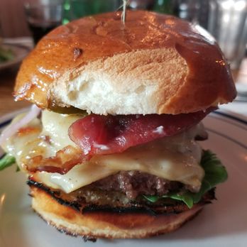 Duke's Grocery - Proper Burger w/ bacon - Pubs Near Me - Washington, DC, District of Columbia Duke's Grocery - Proper Burger w/ bacon - Pubs Near Me - Washington, DC, District of Columbia