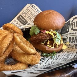 No Forks Given - Peruvian Fried Chicken Sandwich
