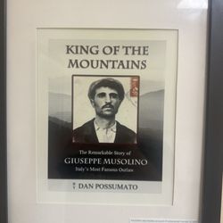 Vesuvio's Italian Restaurant - Bathroom legend!