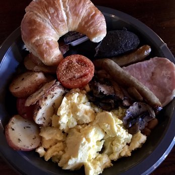 Three Broomsticks - Traditional English breakfast is an excellent value & really good! - British Near Me - Orlando, Florida Three Broomsticks - Traditional English breakfast is an excellent value & really good! - British Near Me - Orlando, Florida
