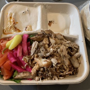 Zankou Chicken - Chicken plate - Mediterranean Near Me - Pasadena, California Zankou Chicken - Chicken plate - Mediterranean Near Me - Pasadena, California