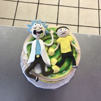 Delish Cakes - Custom Birthday Cake - Desserts Near Me - Bloomingdale, Illinois Delish Cakes - Custom Birthday Cake - Desserts Near Me - Bloomingdale, Illinois