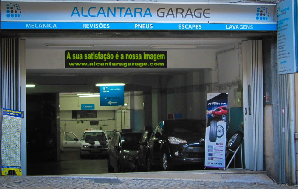 Alcantara Garage