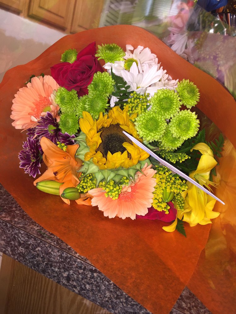 FLOWERS BY FRANKIE Updated September 2024 3240 E Tremont Ave, Bronx