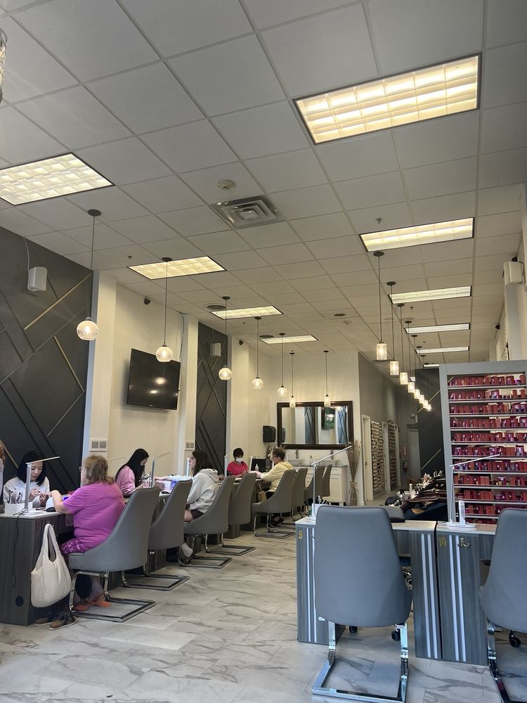 LUSCIOUS NAILS SALON Updated September 2024 164 Photos & 132