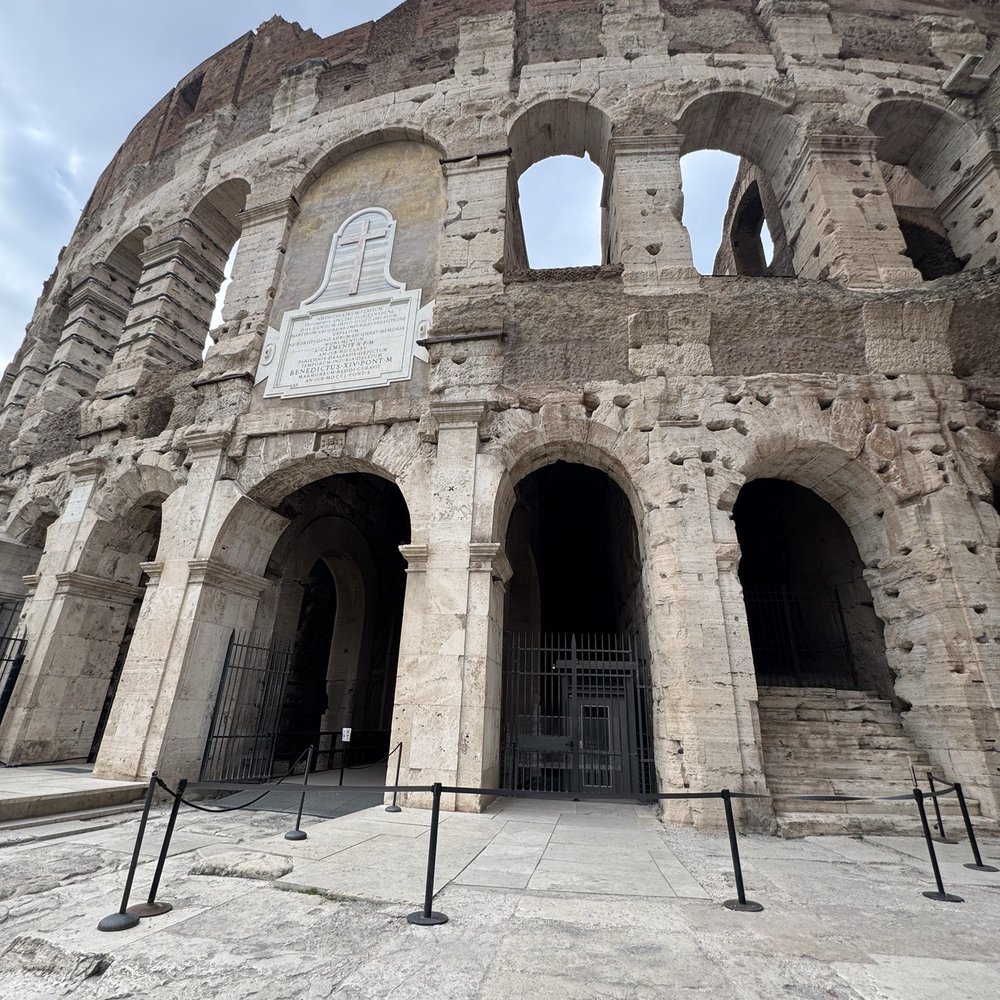 Colosseo - Local Flavor Near Me - Rome, RM
