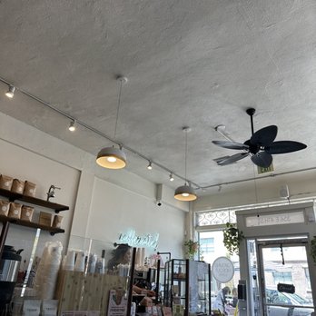 Ground Hideout Coffee - Coffee & Tea Near Me - Long Beach, California Ground Hideout Coffee - Coffee & Tea Near Me - Long Beach, California