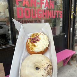 Exterior photo of Fan-Fan Doughnuts - Brooklyn, New York Exterior photo of Fan-Fan Doughnuts - Brooklyn, New York