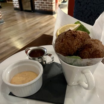 350 Grace - Salmon croquettes - Southern Near Me - Norfolk, Virginia 350 Grace - Salmon croquettes - Southern Near Me - Norfolk, Virginia