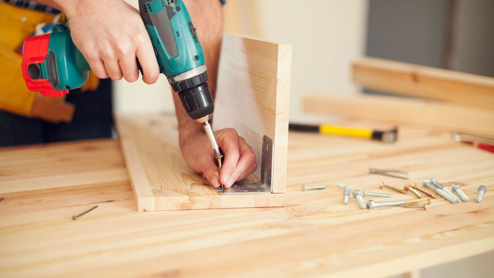 Slide of Dima HandyService