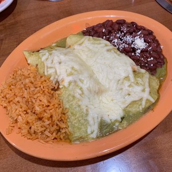Cocina Madrigal - Barbacoa green chile enchiladas - Tacos Near Me - Phoenix, Arizona Cocina Madrigal - Barbacoa green chile enchiladas - Tacos Near Me - Phoenix, Arizona