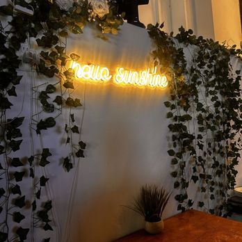 Urli Bird Coffee - Coffee & Tea Near Me - Los Angeles, California Urli Bird Coffee - Coffee & Tea Near Me - Los Angeles, California