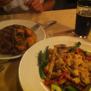 Red Raven - New York strip steak with pumpkin porter and their specialty pasta with chicken - Wine Bars Near Me - Williams, Arizona Red Raven - New York strip steak with pumpkin porter and their specialty pasta with chicken - Wine Bars Near Me - Williams, Arizona