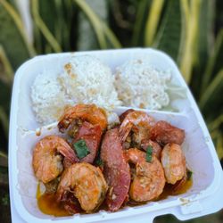 Geste Shrimp Truck - Hawaii Scampi Combo w/ Sausage