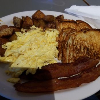 Creekbend Cafe - American Near Me - Hope, Alaska