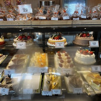 Elvin's Bakery - Bakeries Near Me - Honolulu, Hawaii Elvin's Bakery - Bakeries Near Me - Honolulu, Hawaii