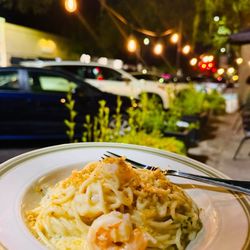 Josephine - Crab and shrimp Alfredo