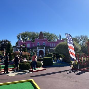 Par-King Skill Golf - Amusement Parks Near Me - Lincolnshire, Illinois Par-King Skill Golf - Amusement Parks Near Me - Lincolnshire, Illinois
