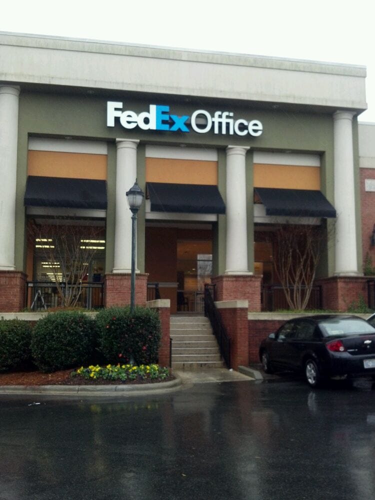 FEDEX OFFICE PRINT & SHIP CENTER 17 Reviews 230 E Wt Harris Blvd