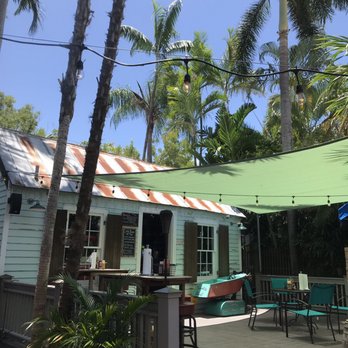 Garbo's Grill - Bar - Food Trucks Near Me - Key West, Florida