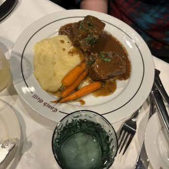 Coach Grill - Braised ribs - Steakhouses Near Me - Wayland, Massachusetts
