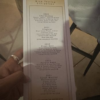 Golden Star Vineyards - The tastings you receive - Wineries Near Me - Littlerock, California Golden Star Vineyards - The tastings you receive - Wineries Near Me - Littlerock, California